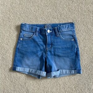 Kids justice blue denim stretchy jean shorts in size 12.